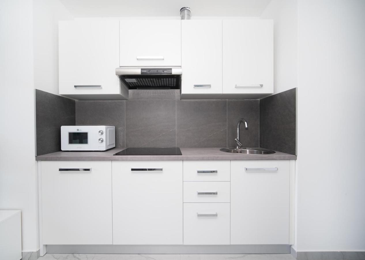 Villa Apartments Lela Rabac Bagian luar foto